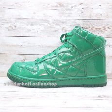 画像1: 321762-331｜2008年製｜NIKE　DUNK　HIGH　SUPREME　Olympic“北京オリンピック　グリーンパテント　キルティング”モデル｜サイズ：US9.5(27.5cm） (1)
